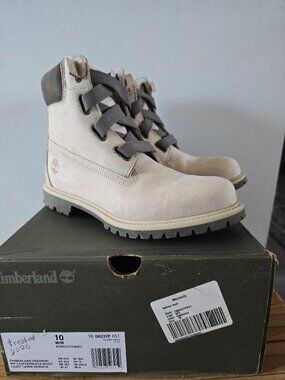 TIMBERLAND PREMIUM CONVENIENCE BOOT LIGHT TAUPE NUBUCK size 10
